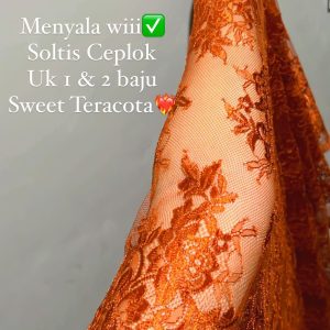 Kain Kebaya Brokat Bali Glossy Soltis Ceplok